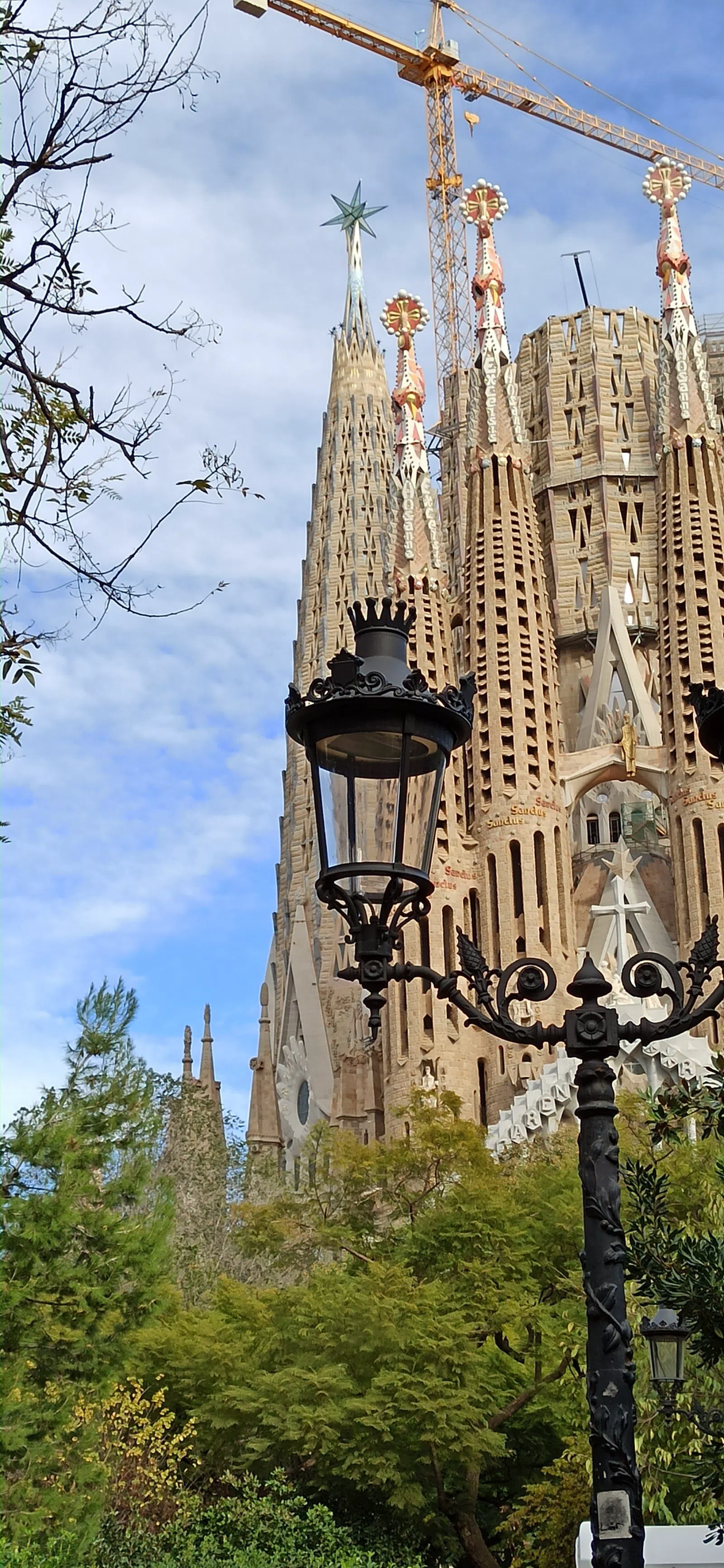 Plaça de la Sagrada Família、バルセロナ