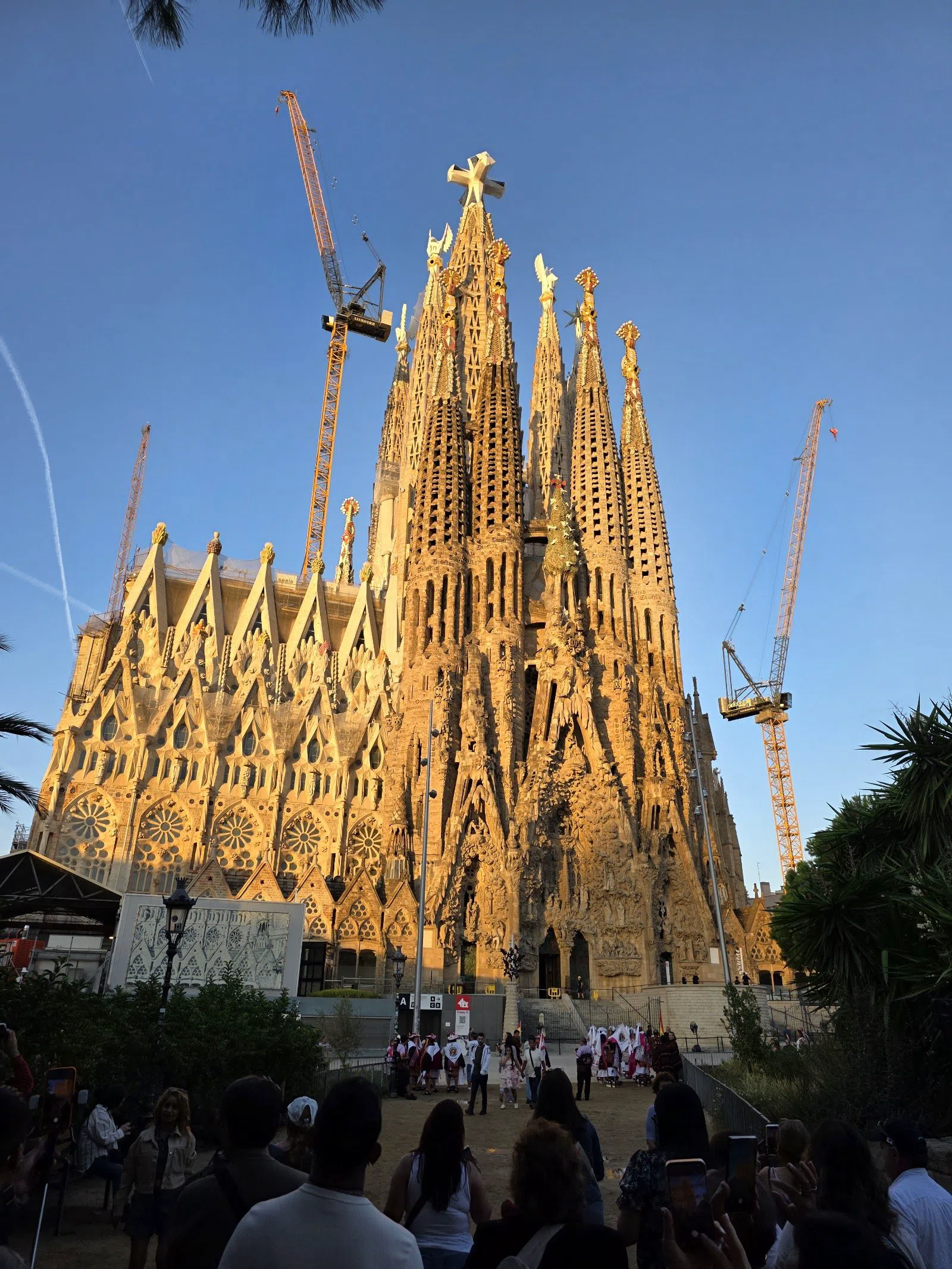 Plaça de Gaudí、バルセロナ